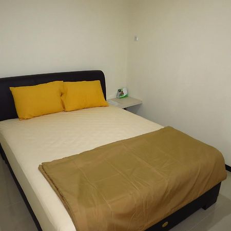 Budget Guest House Tunas Mandiri Jaya Μαλάνγκ Εξωτερικό φωτογραφία