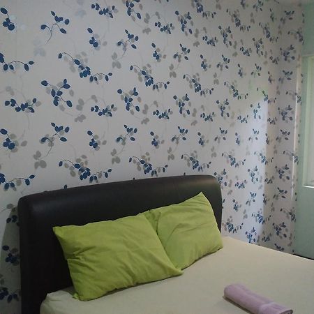 Budget Guest House Tunas Mandiri Jaya Μαλάνγκ Εξωτερικό φωτογραφία