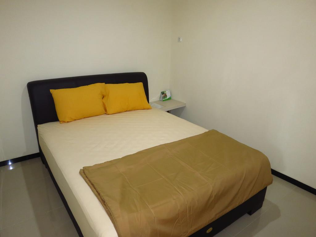 Budget Guest House Tunas Mandiri Jaya Μαλάνγκ Εξωτερικό φωτογραφία