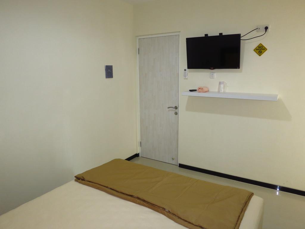 Budget Guest House Tunas Mandiri Jaya Μαλάνγκ Εξωτερικό φωτογραφία